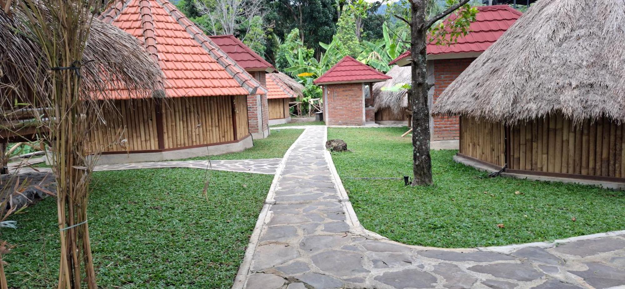 Uma Nirmala Aling-Aling Hotel Singaraja  Ngoại thất bức ảnh