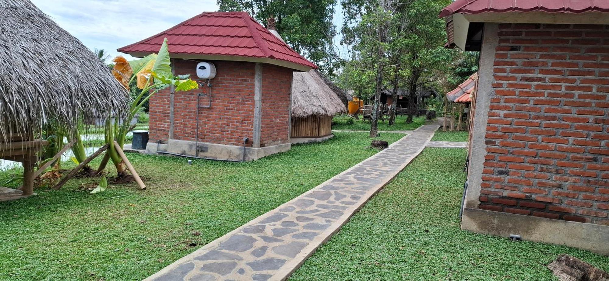 Uma Nirmala Aling-Aling Hotel Singaraja  Ngoại thất bức ảnh