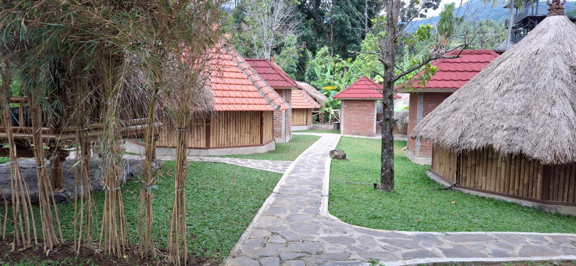 Uma Nirmala Aling-Aling Hotel Singaraja  Ngoại thất bức ảnh